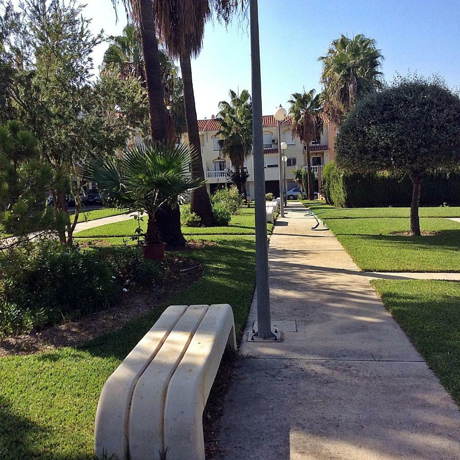 Piso Torre Del Mar Apartment Exterior photo